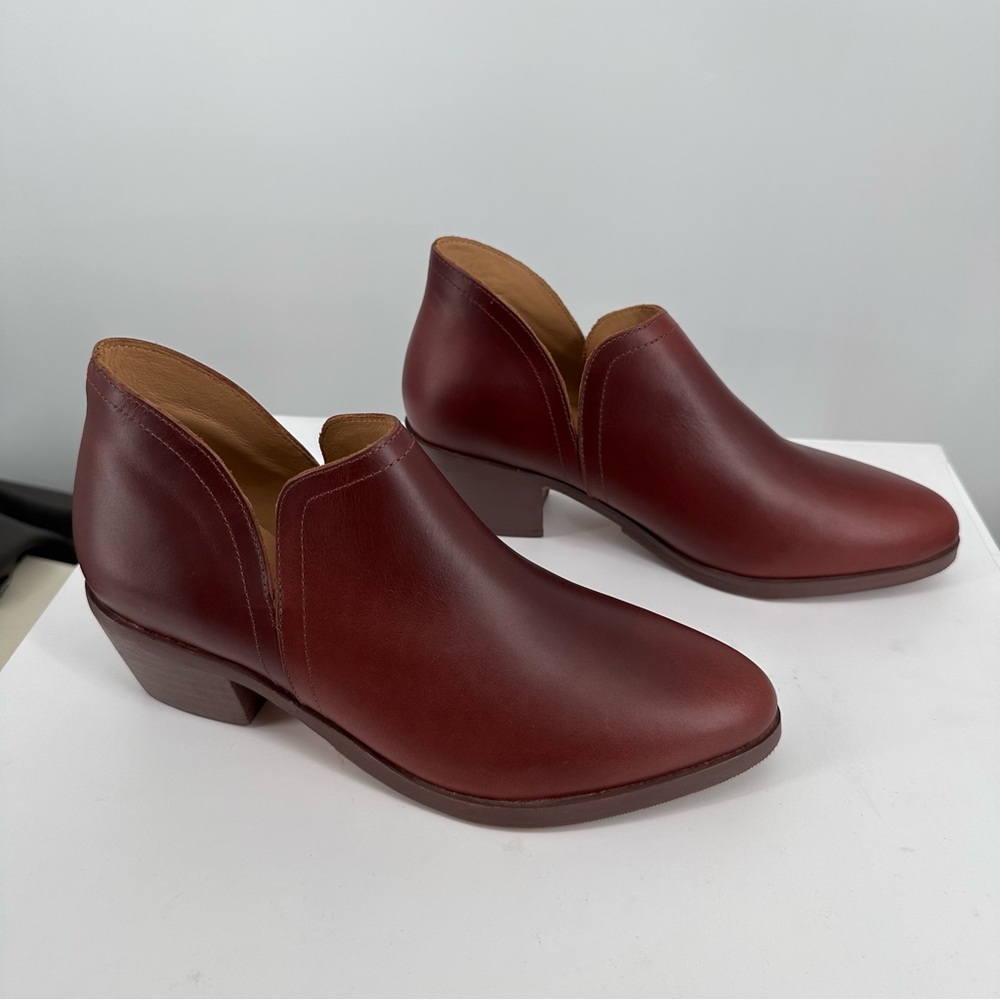 Nisolo Leather Ankle Boot in Auburn size 8 New in Box - Picture 5 of 13
